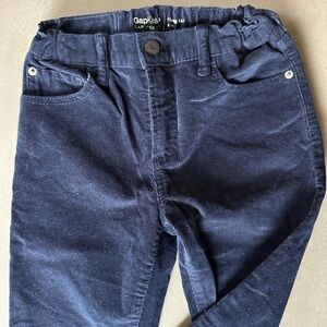 Gap Kids Navy Blue Corduroy Pants
Size: 10 Regular Slim
